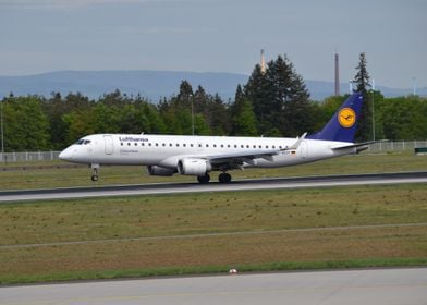 Lufthansa ERJ190LR