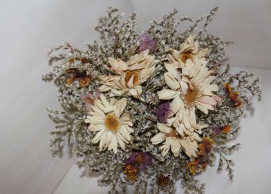 Bouquet of dry flowers
