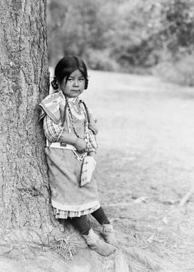 1910 Umatilla Girl