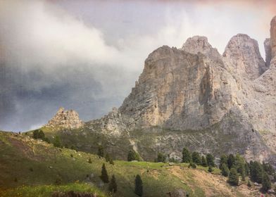 rocky mountain and cloudy 
