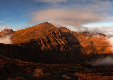 Carrauntoohil at sunset