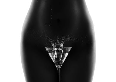 Nude woman with martini