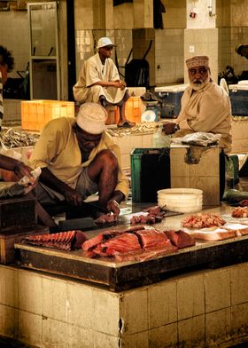 Fish market in Sur