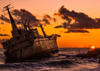 Shipwreck Sunset