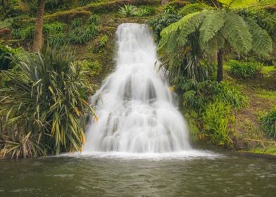 Mini Waterfall