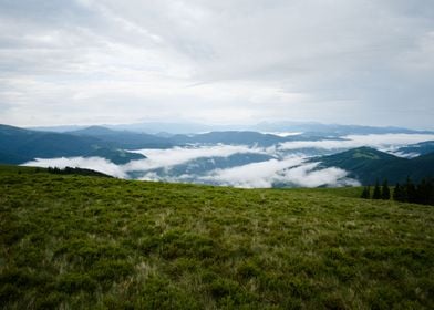 Horizon over mountains