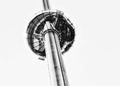 The i360