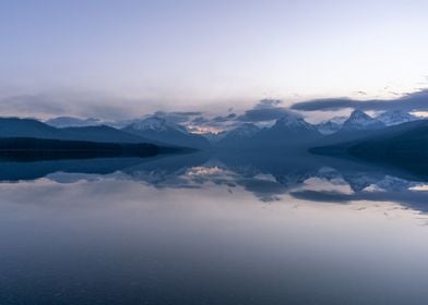 Sunrise at McDonald Lake i