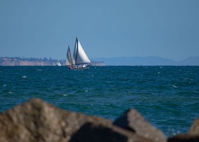 Sailing boat