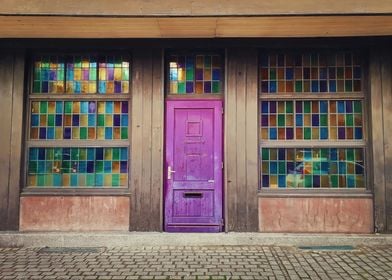 purple door