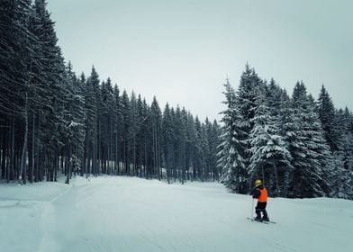 boy skiing