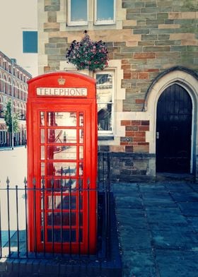 british red phone booth