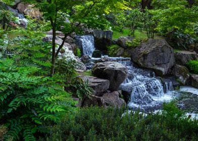 Kyoto Waterfall Garden