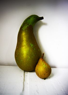 Pear Small and Tall