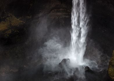 Waterfall details