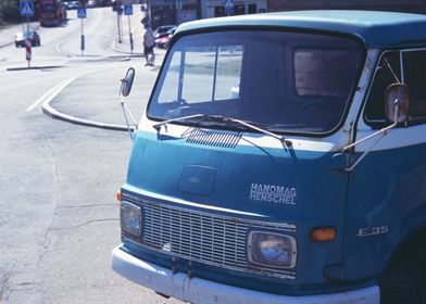 Blue Vintage Minivan