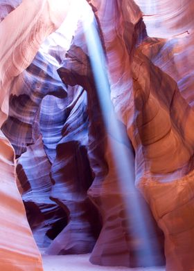 Light in slot canyon