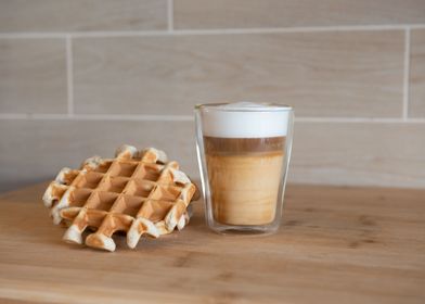 Cappuccino with wafel