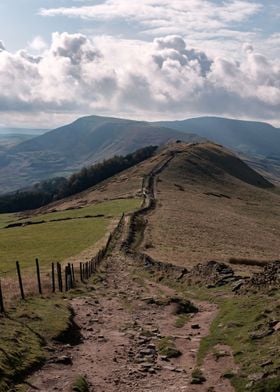 Peak District Mamtor