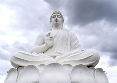 Buddha  A worshiper of no