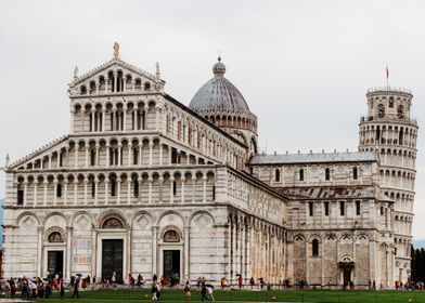 Pisa Tower and Cathedral 3