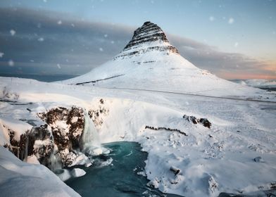 Kirkjufell Mountain 