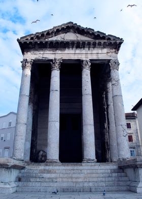 Roman Temple 