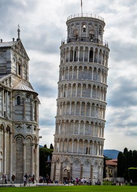 pisa leaning tower