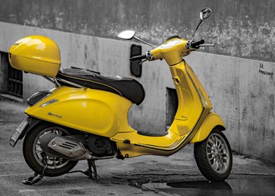 Scooter Yellow