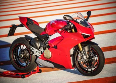 Ducati Panigale V4S