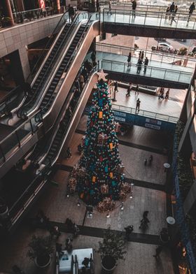 Christmas in the Mall