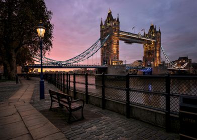 London at night