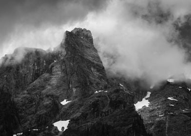 Edge Peak in the Clouds