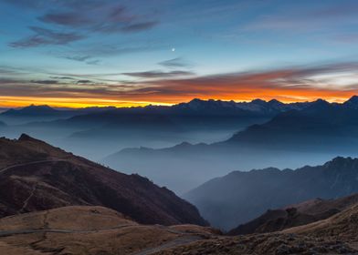 Sunset mountain fog