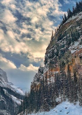 Devils Thumb Lake Louise