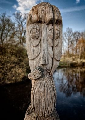 Gifhor Wood Faces XII