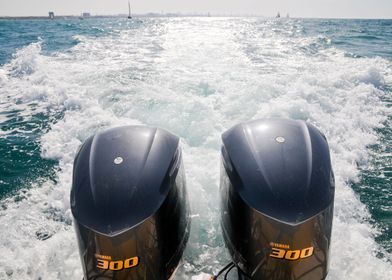 outboard engines speeding 