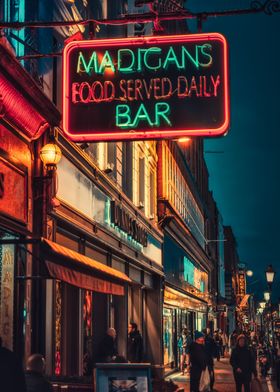 Vintage Pub Neon Lights