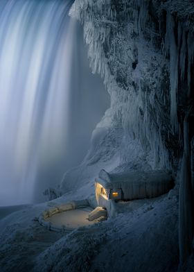 Niagara Falls by Night