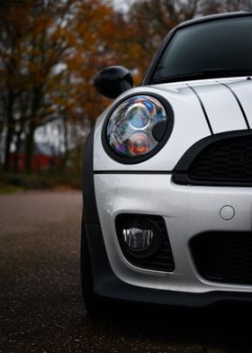 Mini headlight in fall