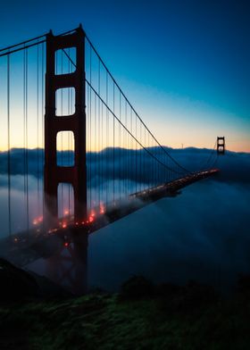 Golden gate at night