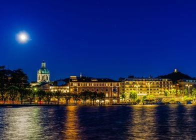 Lake Como and the Moonligh