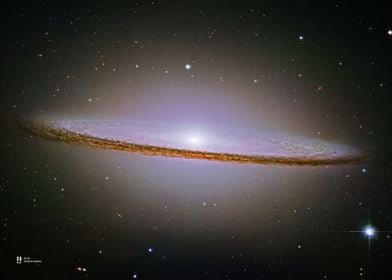 Sombrero galaxy M104