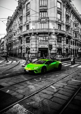 Mantis Green in the city