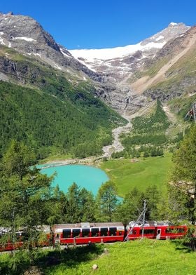 train Bernina Express