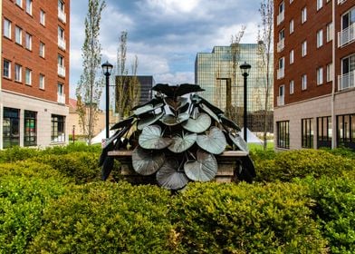 Columbus Leaf Statue