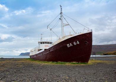 Abandoned Boat on Iceland