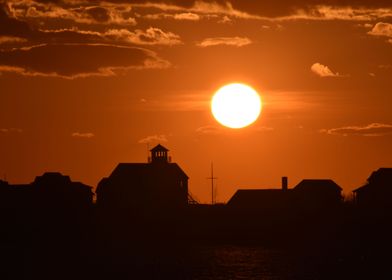 striking red sun