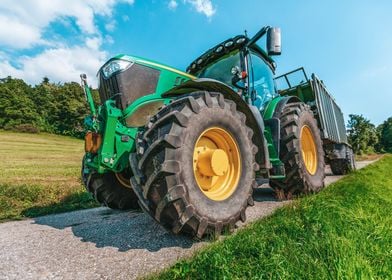 Big green tractor