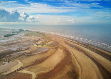 Curves of a sandbank